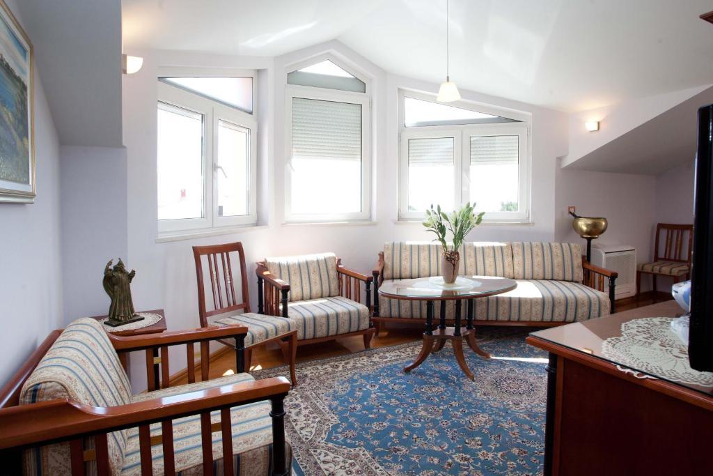 Villa Стобреч Номер фото
